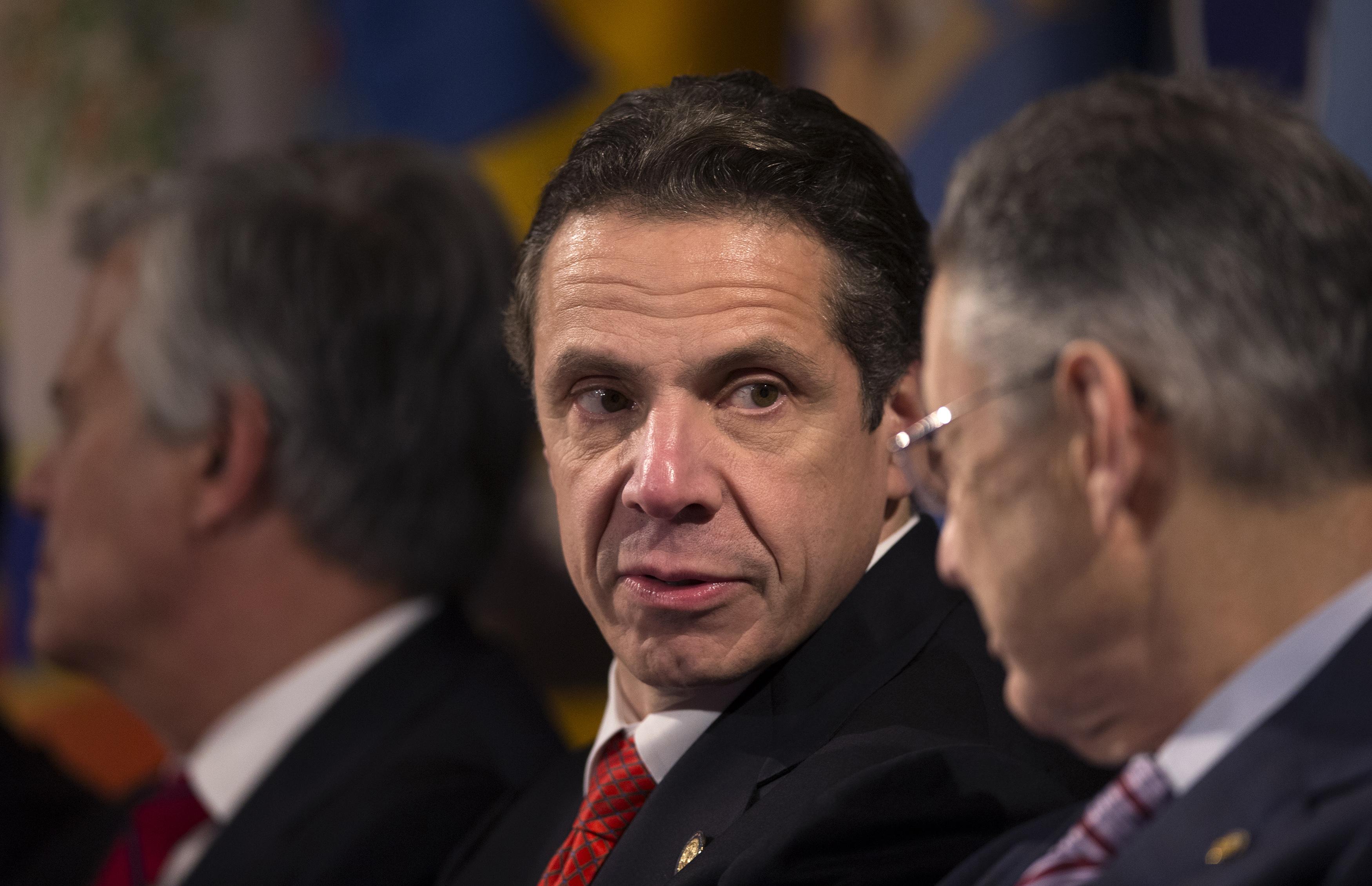 New York Governor Andrew Cuomo to cut taxes