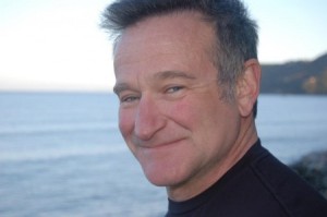 robin-williams-face-man-gray-haired-smile-wrinkles-1786155830