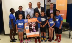 John Starks Reads to Kids in the Bronx