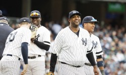 CC Sabathia gets a well-deserved standing ovation as he exits Saturday's game. His final line: 5.2 IP, 4 H, 0 R, 0 BB, 6 K. 
(NY Yankees Twitter account)